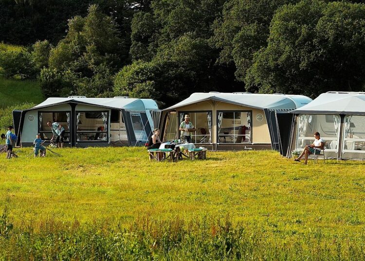 Pure and Pristine: The Ultimate Guide to Outdoor Water Filtration