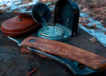 Embracing Freedom: The Joys and Challenges of Off-Grid Living